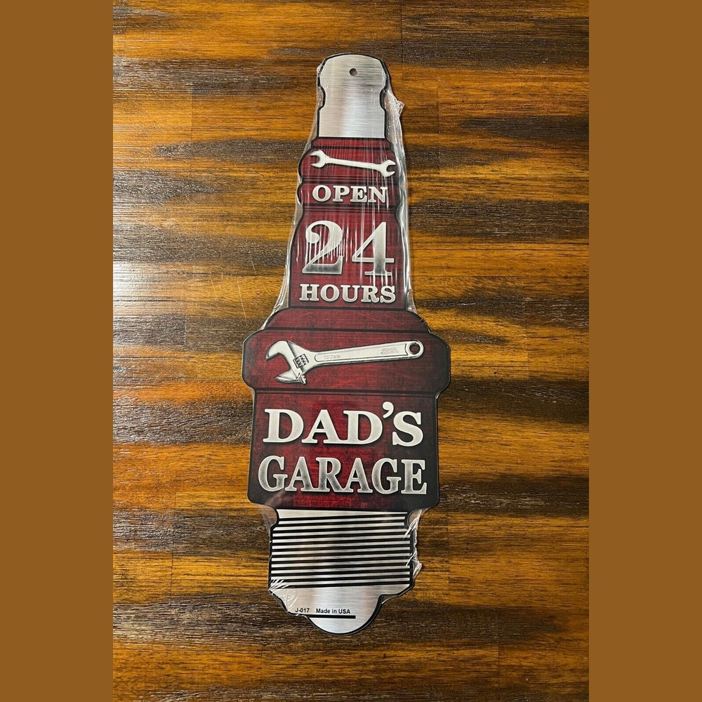 Dad's Garage Novelty Metal Spark Plug Sign 17" x 6" Home & Garden:Home Décor:Plaques & Signs Style Your Walls